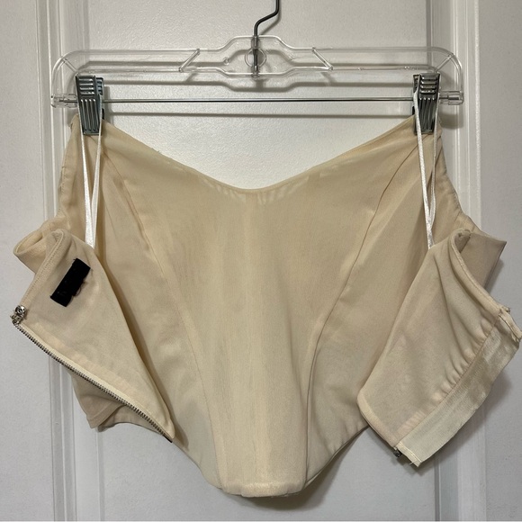 Hailee Bustier Top - Picture 10 of 14